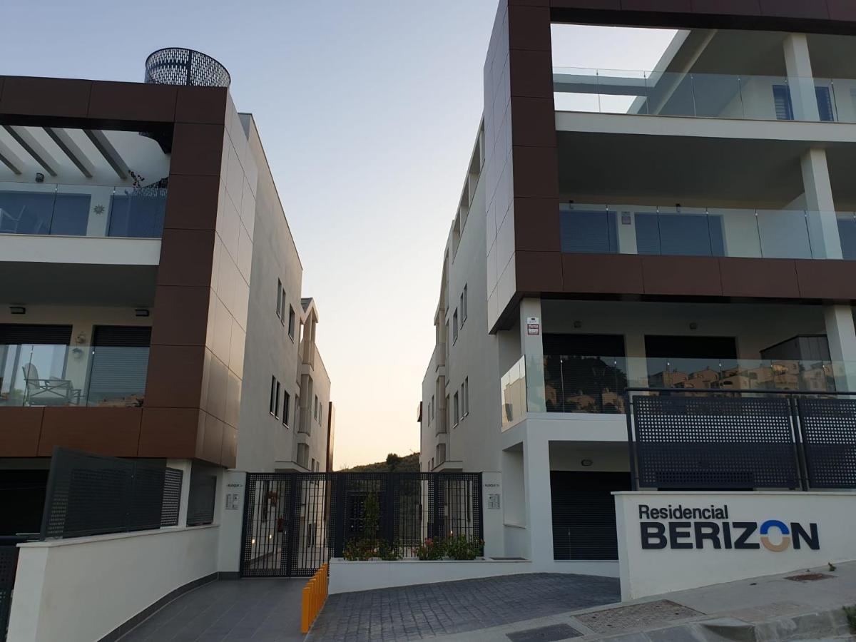 Boutique Apartment Near The Beach, 1 Gbps Wi-Fi Malaga Zewnętrze zdjęcie