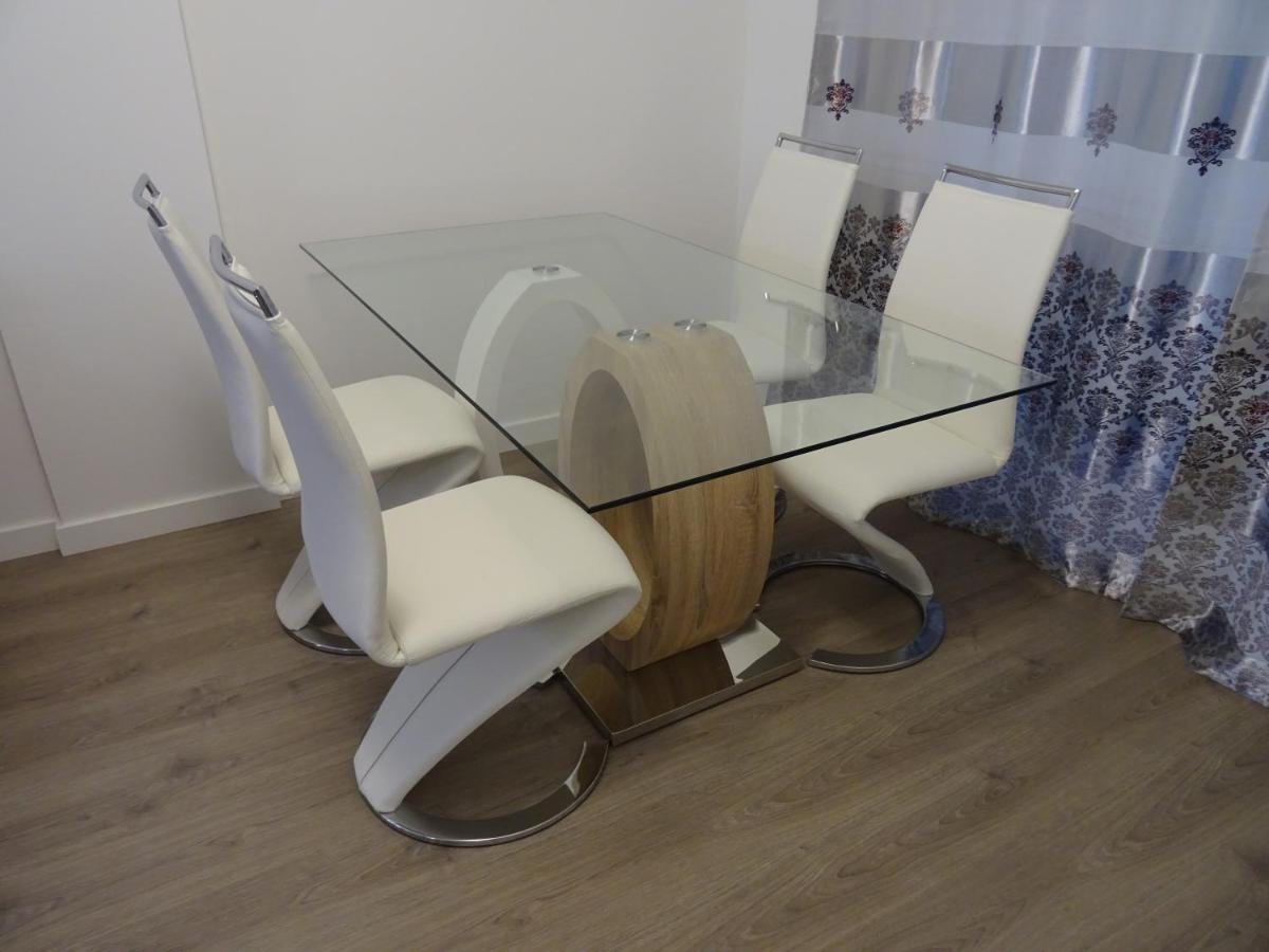 Boutique Apartment Near The Beach, 1 Gbps Wi-Fi Malaga Zewnętrze zdjęcie