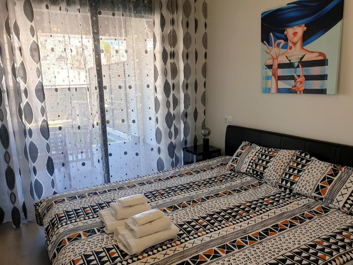 Boutique Apartment Near The Beach, 1 Gbps Wi-Fi Malaga Zewnętrze zdjęcie
