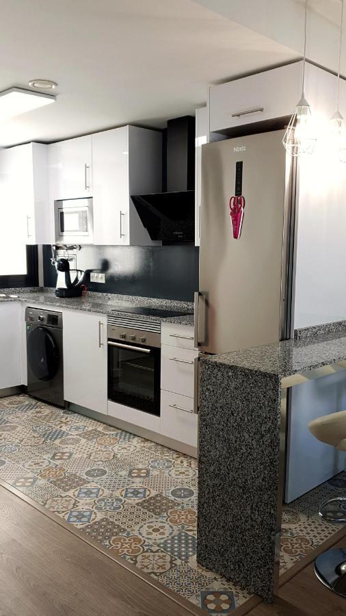 Boutique Apartment Near The Beach, 1 Gbps Wi-Fi Malaga Zewnętrze zdjęcie